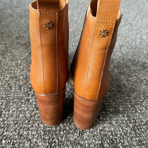Tory Burch Boots - like new - Picture 3 of 4